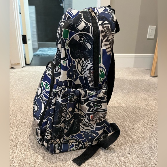 Seattle Seahawks Super Bowl Backpack 🏈 - Picture 3 of 4